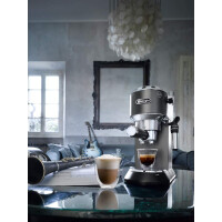 Delonghi EC685BK Dedica Schwarz 2 Tassen Espressomaschine 4