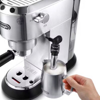 DeLonghi EC685.M Dedica Style – Espresso Siebträg